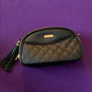 Joy & Iman cross body bag